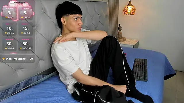 SamBlack_ Live XXX Chat