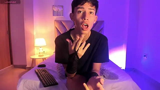 Chat +18 de Baby_noahtt ao vivo
