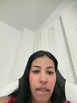 Valerie-S 라이브 XXX 채팅