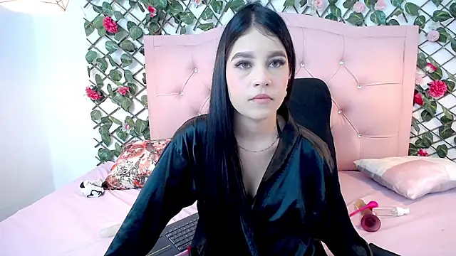 Chat XXX en directo de LucyCute_1