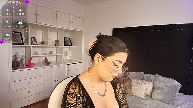 دردشة mariana_owen الجنسية المباشرة