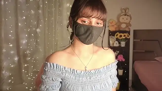 KavyaCurves' Live XXX Chat