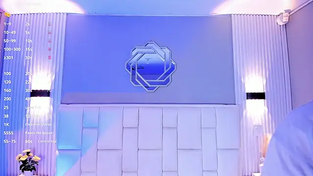 NanaOsaky's Live XXX Chat
