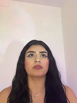 Kariina__69's Live XXX Chat
