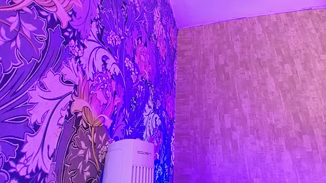 XXX chat uživo modela davis_saint