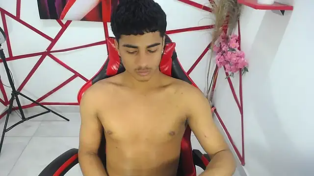 oliver-parker's Live XXX Chat