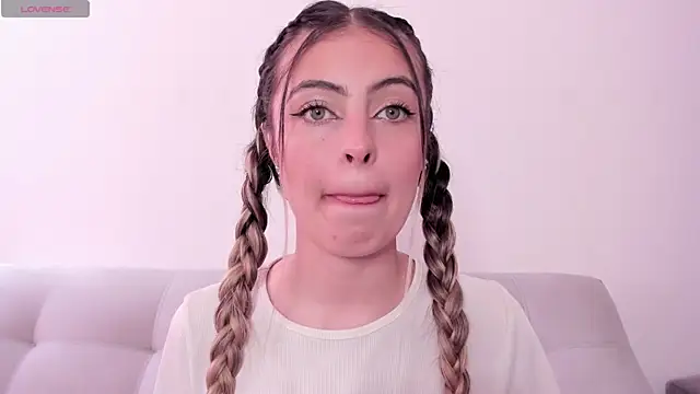 Fernanda_aaaa: онлайн-секс-чат