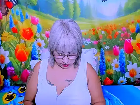 Chat XXX en directo de indianroxy