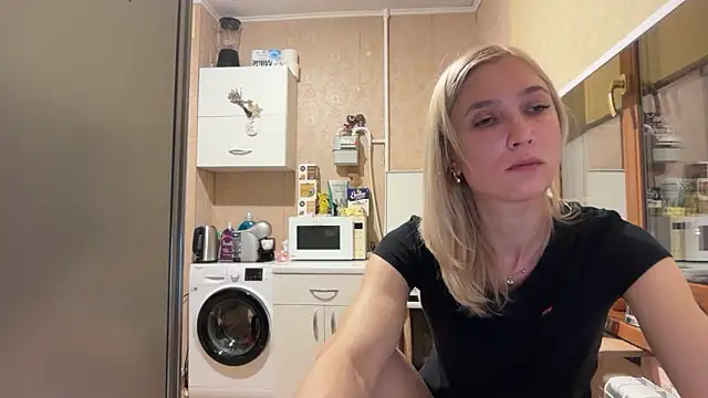 XXX chat uživo modela AngelJeni