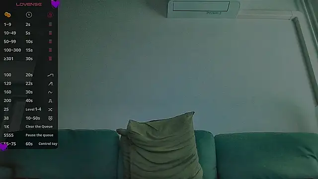 XXX chat uživo modela jeler888