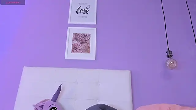 Živý XXX chat Charlotte11-11