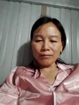 Kiss_love2n Live XXX chat