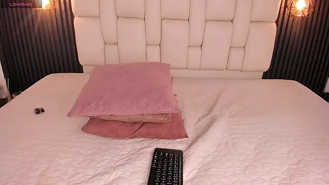 kristakinnky Adlı Modelin Canlı XXX Sohbeti