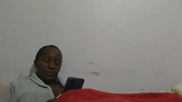 sluttylaura21 live XXX chat