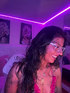 Chatroom XXX en direct de SamathaMay