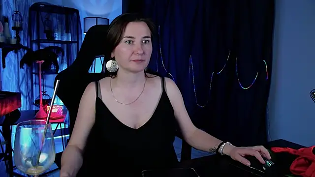 Golden_Dragon's Live XXX Chat