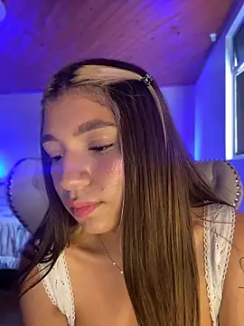 צ'אט XXX בשידור חי של Isabella18_pink