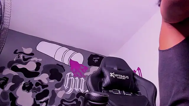 Bryxxxon Live XXX Chat