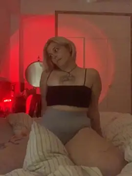 Ella_Bloom XXX чат на живо