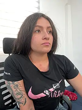 Alyha_cortes_ 라이브 XXX 채팅