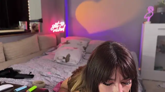 Secret_Lovers1n Live XXX chat