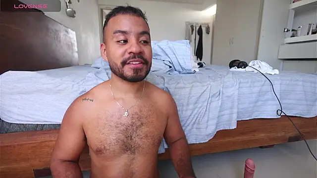 Chat XXX ao vivo de Little_Bear00