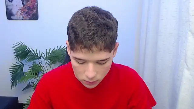 Онлайн чат XXX Mattass18