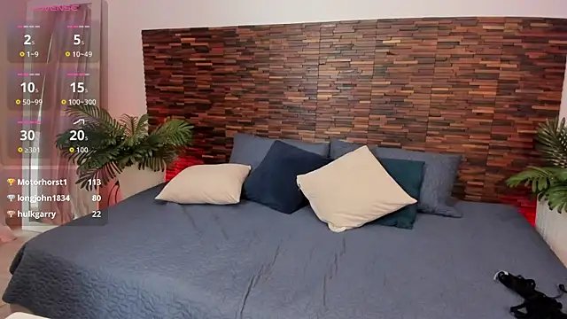Chat +18 de freyaa__1 ao vivo