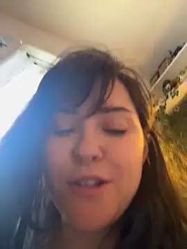 JennKenobi Chat XXX in diretta