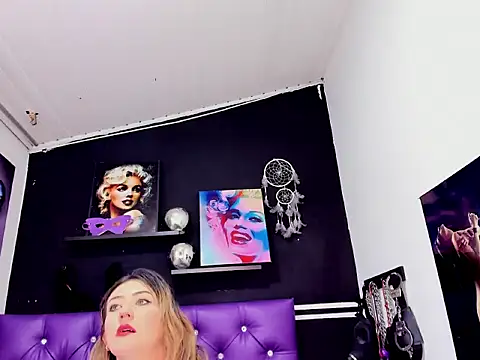 แชท XXX สดของ angellyhorny