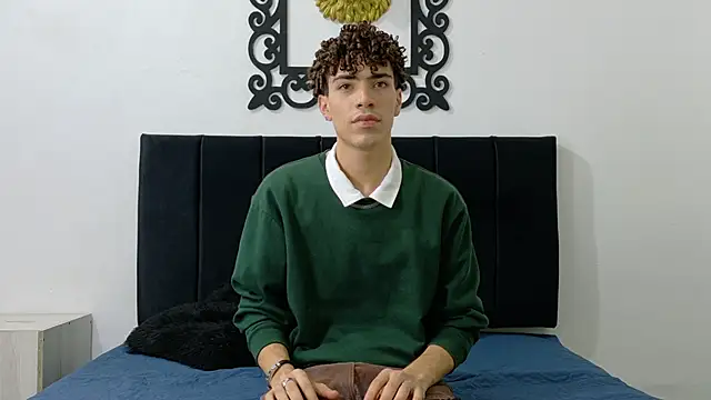 XXX chat uživo modela Monyel_Blake