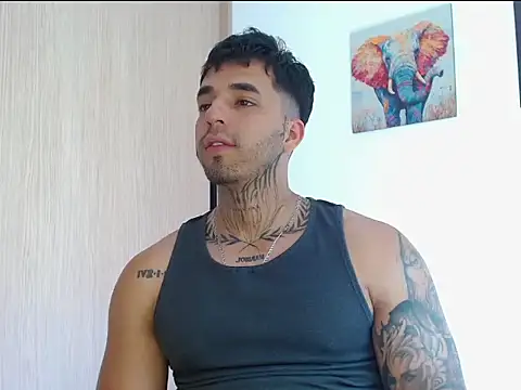 Jacobb_Phoenix – Naživo XXX chat