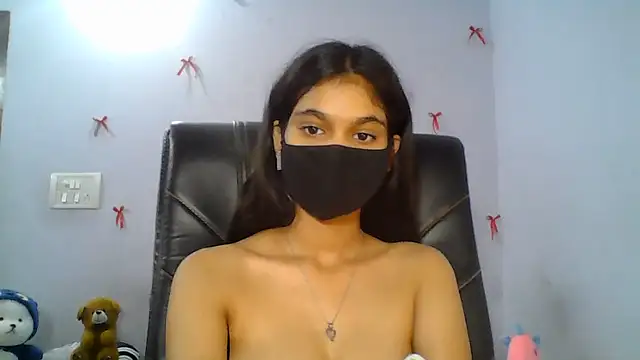 Hot_Deepansi02 élő XXX-chatje