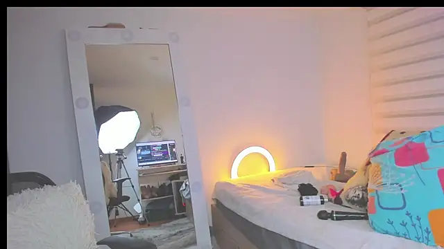 SharonVelvet's Live XXX Chat