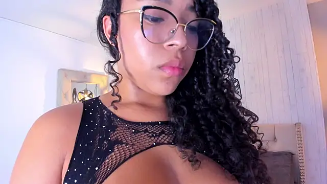 Stefany_sanchez18's Live XXX Chat