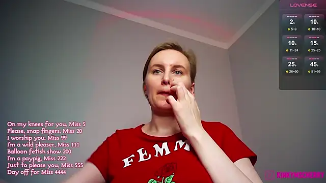 KinkyMissCherry – Live XXX-chat