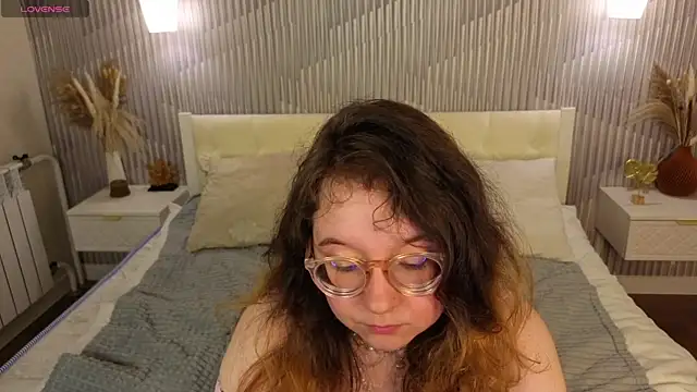 Aleks-casterrr's Live XXX Chat