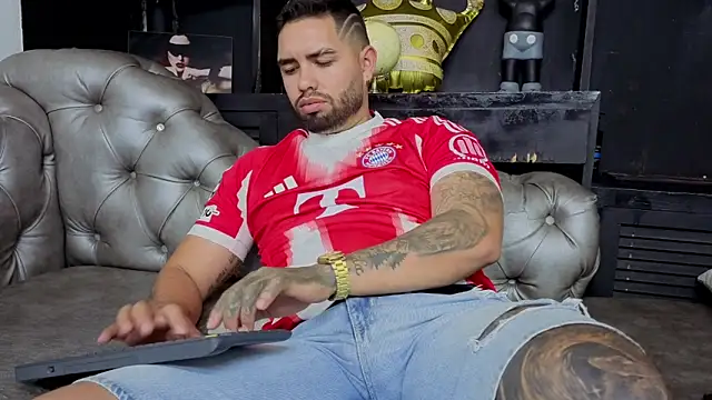 Chat +18 de matteosantos ao vivo