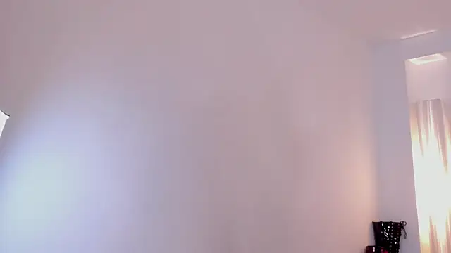 XXX chat uživo modela MistressErza