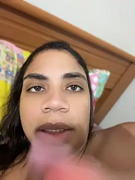Morenacarioca3 Adlı Modelin Canlı XXX Sohbeti