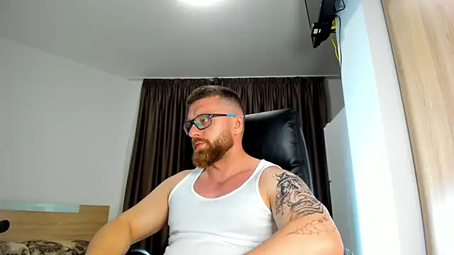 Онлайн чат XXX Findom_guy