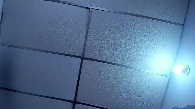 angiexht 即時 XXX 聊天
