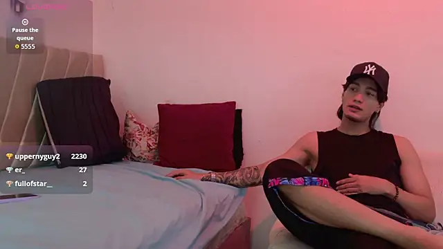 sweetauracouple's Live XXX Chat