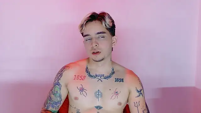 AliceandMax Chat XXX live