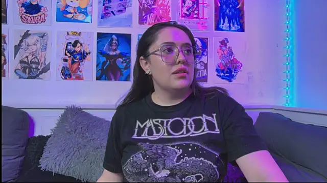 XXX chat uživo modela snowblack_