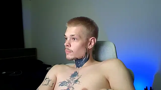 DENIS_HERE live XXX chat