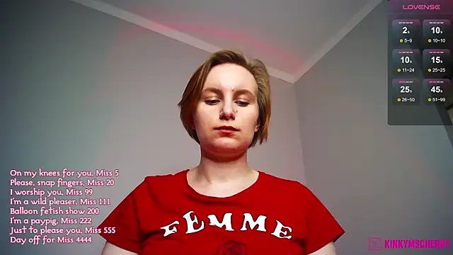Chat XXX en directo de KinkyMissCherry