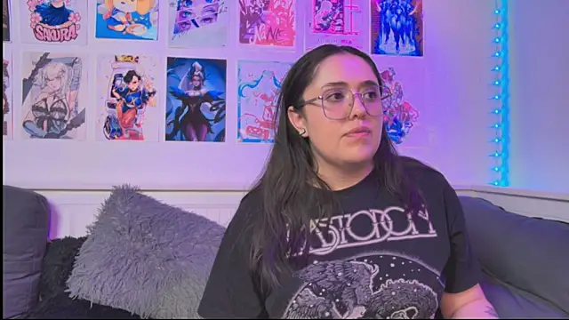 snowblack_'s Live XXX Chat