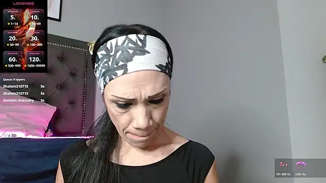 CharlotteLemke's Live XXX Chat