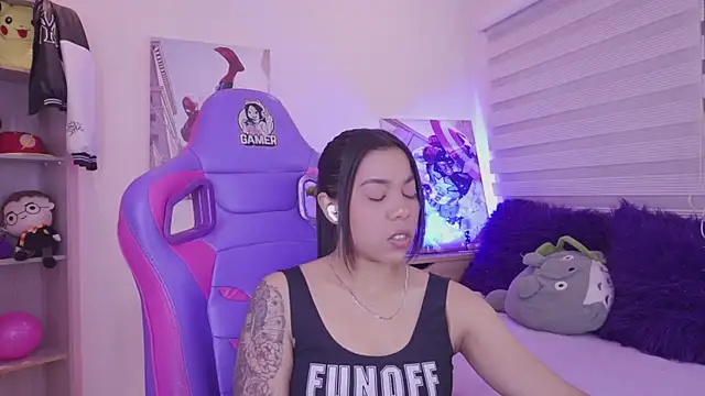 Živý XXX chat madelyn_rose_